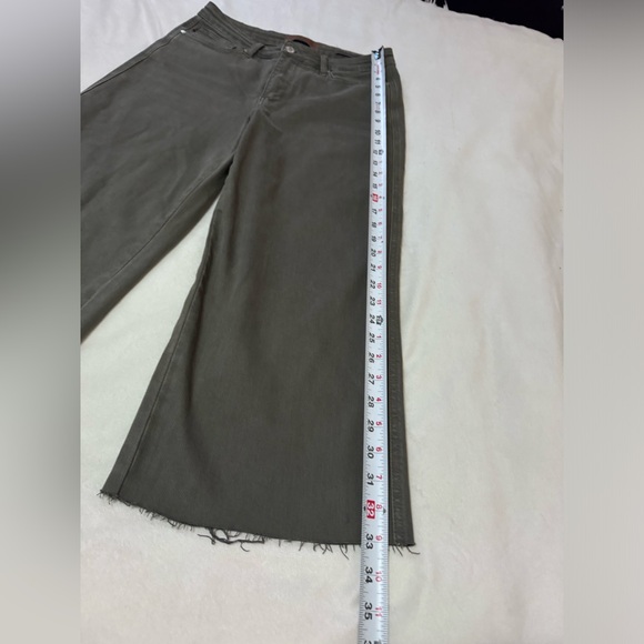 Judy Blue JB88734 High Waist Control Top Olive Green Fray Hem Crop Wide Leg 9/29 - Picture 5 of 15